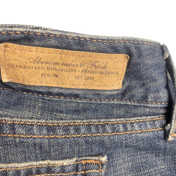 Abercrombie and Fitch Jeans 10 Long 100% Cotton BootCut Wide Leg Distressed Hem - Picture 2 of 7